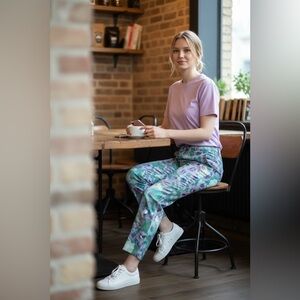 Larry Levine Artistic Monet inspired ankle length pants